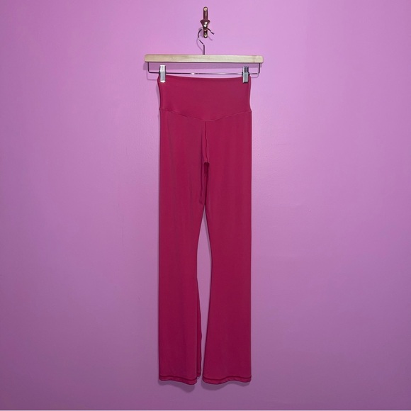 Aerie Leggings Women's Size Medium Pink High Waisted Crossover‎ Flare Pant - Picture 5 of 8